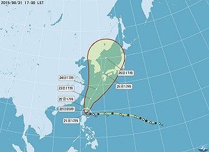 天鵝原地打轉  發不發陸警視北轉是否西偏