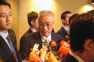 遊覽車墜谷  副總統：應檢討