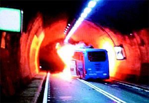 雪隧通車限速80 檢方今驗死者身份