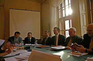 許宗力：大學主權色彩淡薄  外生有參選權