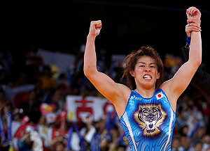 日本女子角力13連勝 世界最強女人