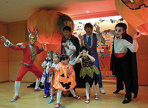 台版萬聖節登場 南瓜天燈飛上天