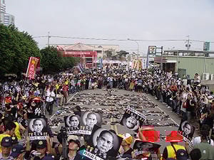 「萬鞋齊發」成功  929社運連線打道回府