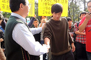 清大為陳為廷道歉 校務會議表決不撤