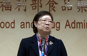 稱外界誤解食藥署 姜郁美自請處分