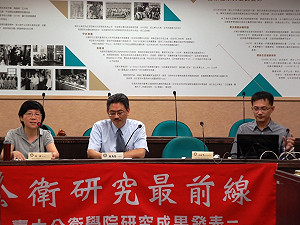 超商密佈校園周圍  中學生喝酒機率增