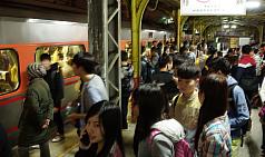 次長道完歉換部長  葉匡時：退費從寬處理