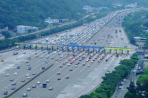 ETC政策將跳票 交部望業者免費送OBU