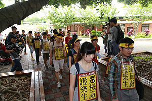 樂生百人苦行17公里  要求新莊機廠停工