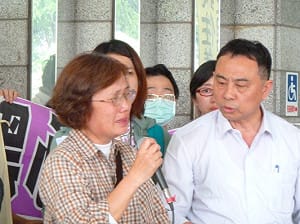 首次見王家人  郝承諾解決問題