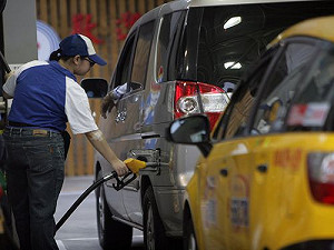 中油調漲油價  汽油貴2角