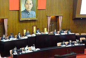 立院三讀通過治水預算案 舉債上限減半