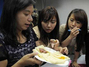 三明治減料 消基會質疑騙很大