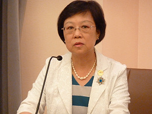 愛滋器捐  尹祚芊：沒時間和柯文哲打筆仗