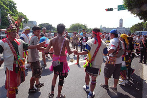 立院三讀  原民部落經核定者為「公法人」