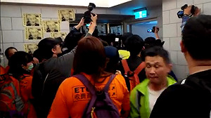 收費員堵家門  毛揆指示依法處理