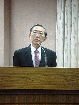 提醒外交部拍援菲照 藍委：提升國際形象