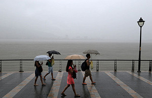 潭美進逼  北北基今停班停課