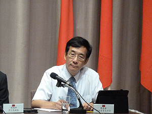 江揆：因應少子化趨勢 僑生人才優先培育