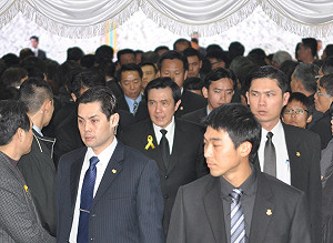 復航聯合公祭 馬英九眼泛淚光致哀