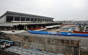 桃機再出包  入境大廳積水引民怨