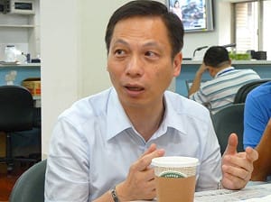 二代健保  擬廢除長期出國停保制