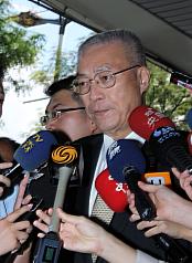 楊淑君告不告  吳揆：政府力挺到底