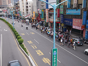 徒步環島27天  反課綱學生：回校園深耕