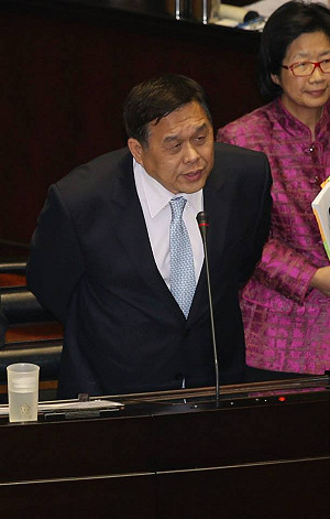 關廠工人首勝  江揆和勞動部表尊重