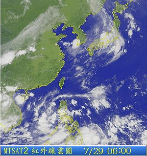 高溫炎熱  慎防午後雷陣雨