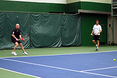 夢幻雙打  盧彥勳搭配阿格西