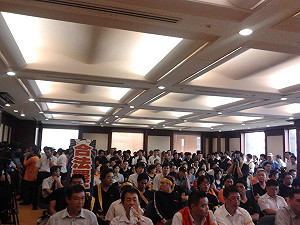 太子汽車欠薪逾億  員工宣布無限期罷工