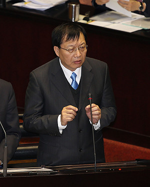 何時修好戶政系統  陳威仁：沒把握