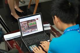 網路成癮致自殺？政府擬限制青少年上網時數