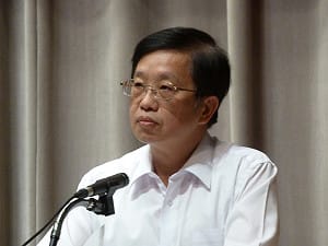 政院通過新集遊法 「路過」不算偶發性事件