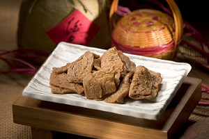 萬益、唯新豆干都中鏢  全台73產品下架