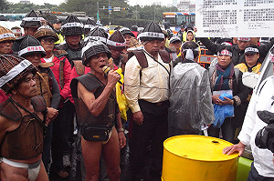 達悟人上凱道 控訴核廢料滅族