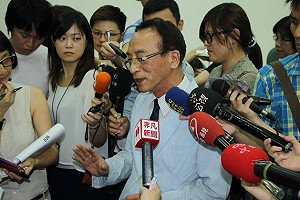 討論基本工資   審委會資方代表全缺席