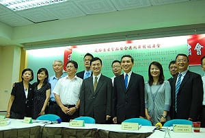 官方與通路業聲明：上架即安全