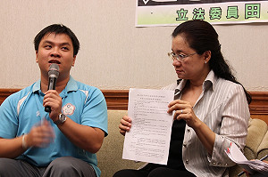 世大運前夕遭取消資格　選手控體委會改規則