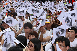 洪案週五判決  公民1985籲穿白衫關注