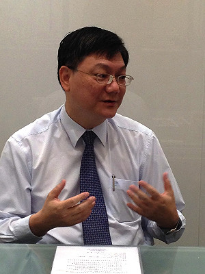 杜紫軍響應冰桶挑戰  盼企業界參與