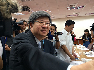 教育部抽22名學生 5日與教長談課綱