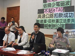 不貼eTag可扣款  高公局：照相辨識是輔助