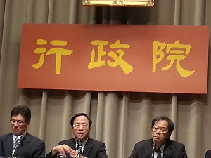 揭餿水油老農  政院先發200萬檢舉獎金