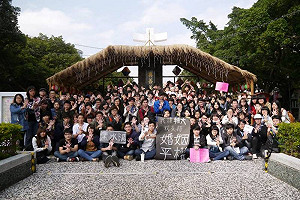 爭婚姻平權！陳嘉君將與輔大副校長辯論