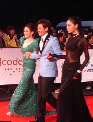 PTT網友票選金鐘獎 周渝民、陳怡蓉奪王封后