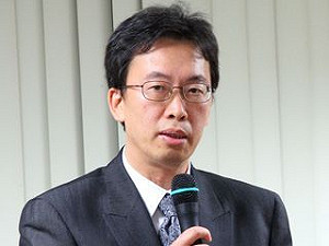 撤銷８名董事假處分 鄭同僚: 一直在考慮選項中