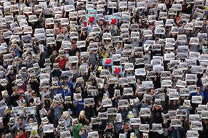 壹傳媒500員工共同宣言  無懼反佔中打壓