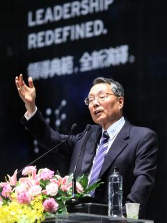 接公視董座？  施振榮：曾志朗較合適